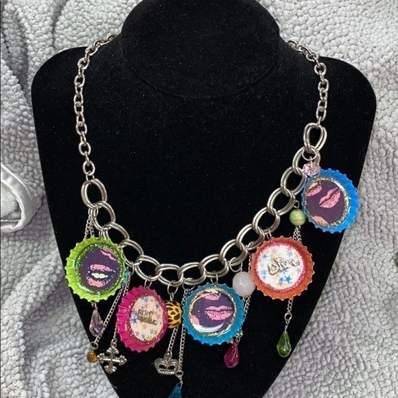 BOTTLE top statement necklace - Picture 1 of 2
